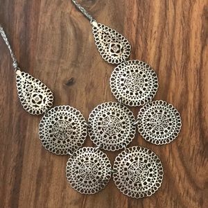 Stella and Dot bib